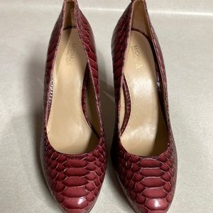 Michael Kors Ethel pump heels